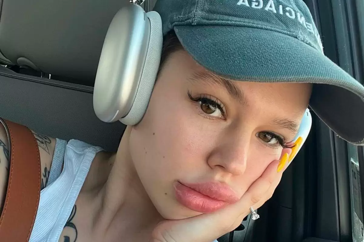 Инстасамка футбол клубын сатып алмақ