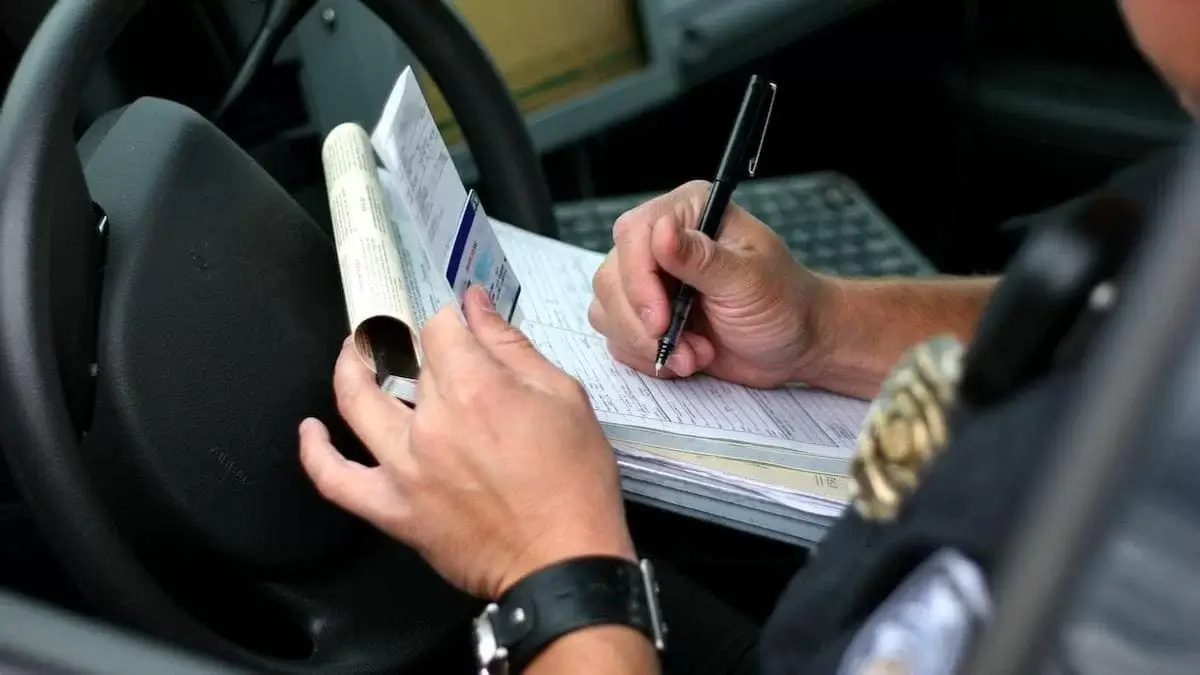 Қазақстанда көлік иелеріне қатаң шаралар күтіп тұр: салығы өтелмегендерге пеня есептеледі