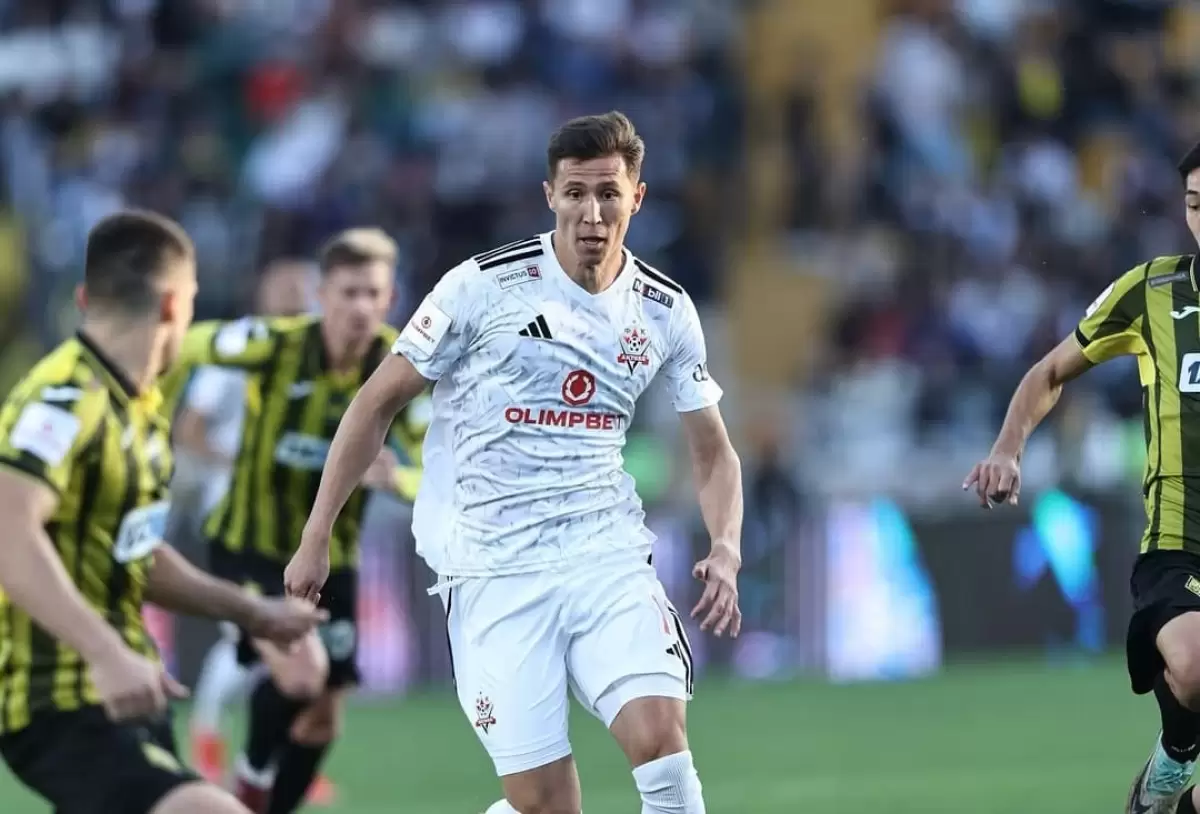 Белгілі тележүргізуші «Қайрат» – «Ақтөбе» матчы үшін сынға ұшырады