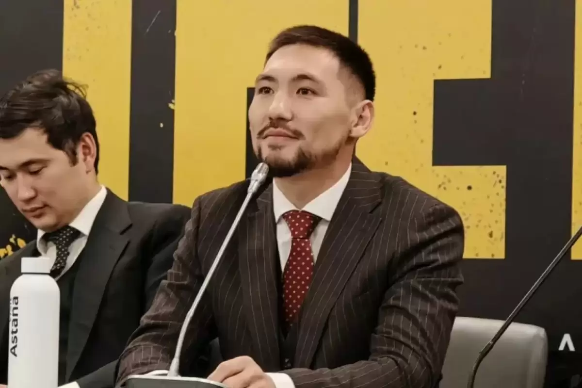 Жәнібек Әлімханұлы орта салмақтағы чемпиондарға ауыр сын айтты