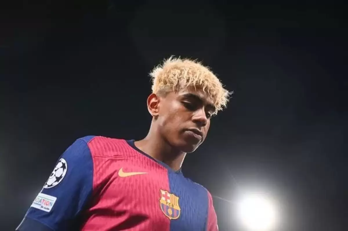 Ламин Ямальдың бұрынғы ғашығы футболшының жеке өміріне қатысты шулы мәлімдеме жасады