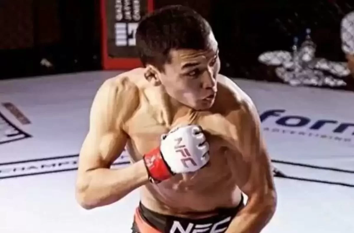 Тағы бір қазақ жауынгері UFC-мен келісімшартқа отырды