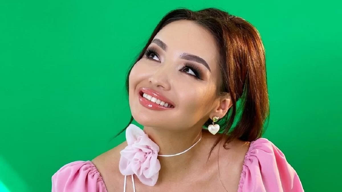 «Қазақтың Анджелина Джолиі»: Аша Матайдың жаңа сәнді бейнесі желіні шулатты