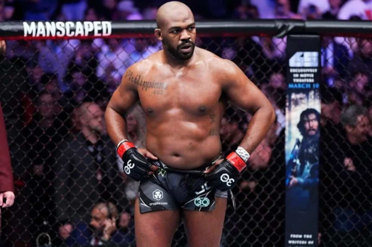 Джон Джонс UFC-ге оралады: Ақ үйдегі жекпе-жекте қарсыласы анықталды