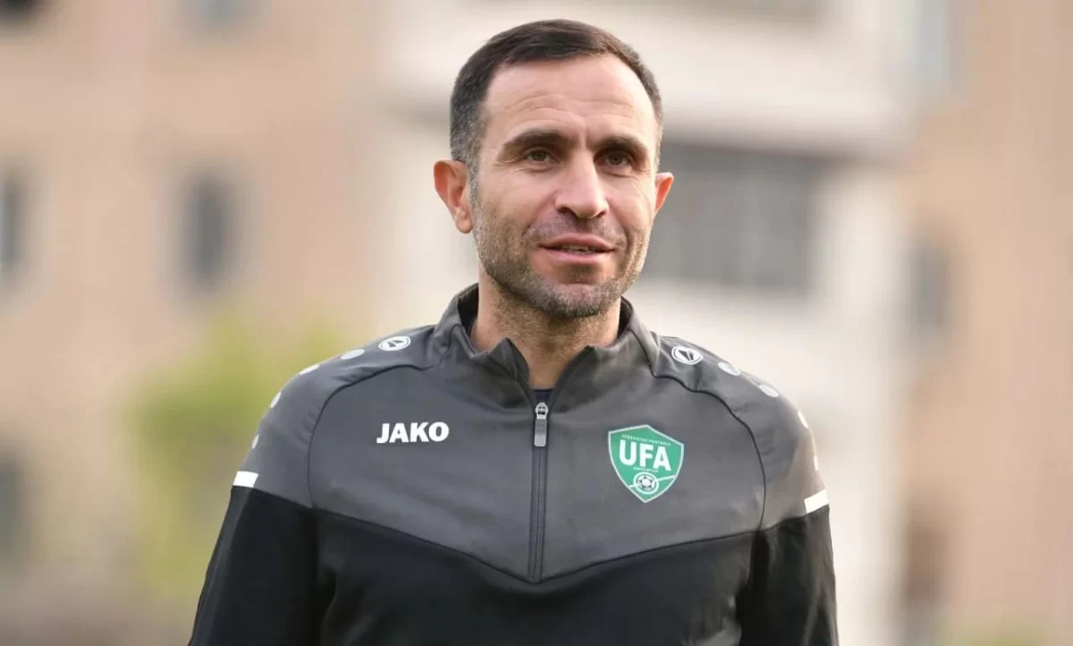 Өзбекстан құрамасының экс-бас бапкері жаңа команданы басқаруға дайын