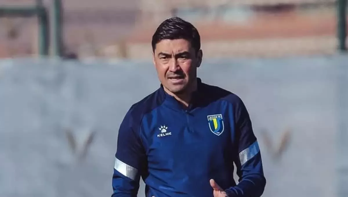 Самат Смақов ҚПЛ-да сенсация жасаған клубты басқаруы мүмкін