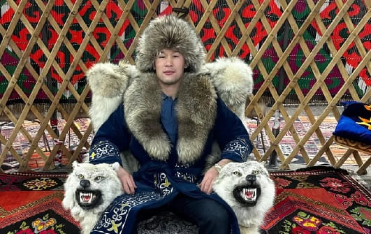 "Жаттығып жатырмыз": Шавкат Рахмонов UFC-ге оралатын нақты уақытты атады