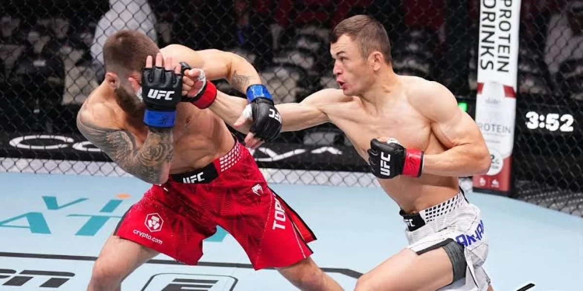 Илия Топурия бауырының Бекзат Алмаханға қарсы жеңісін бағалады