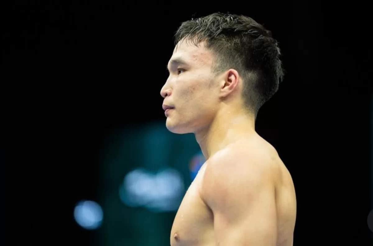 Қазақстандық профи өзбек чемпионына сабақ берді