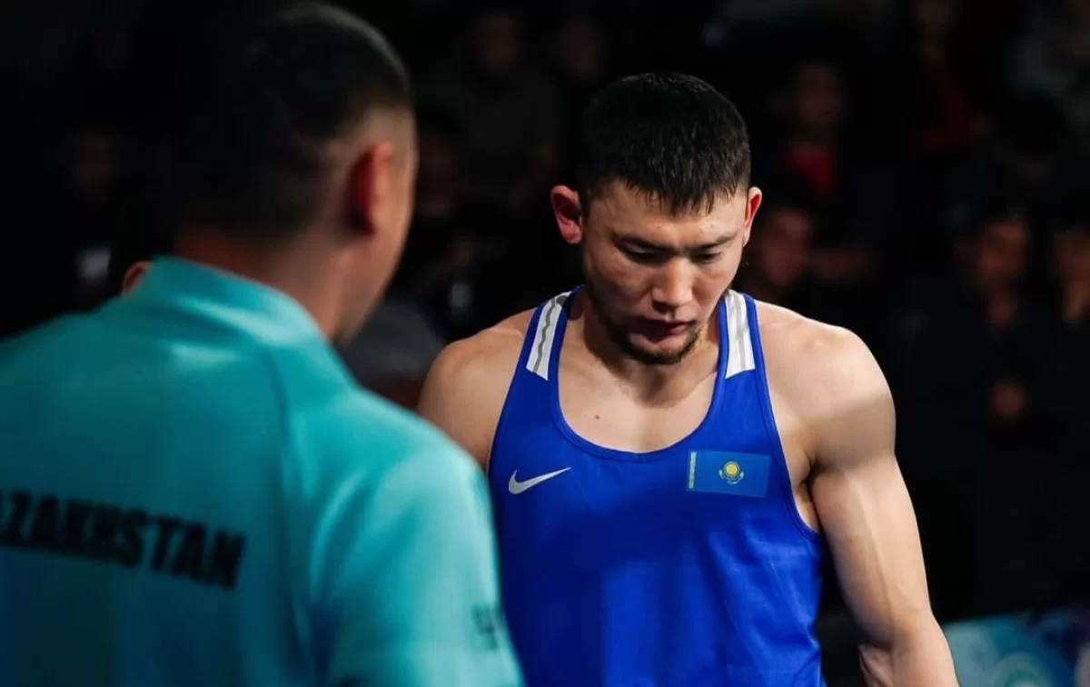 Үш нокдаун, толық басымдық: Ертуған Зейнуллинов келесі кезеңге шықты (ВИДЕО)