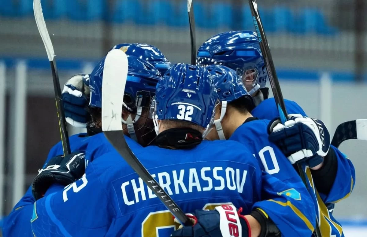 Қазақстан хоккейшілері 0:4 есебінен керемет камбэк жасады (ВИДЕО)