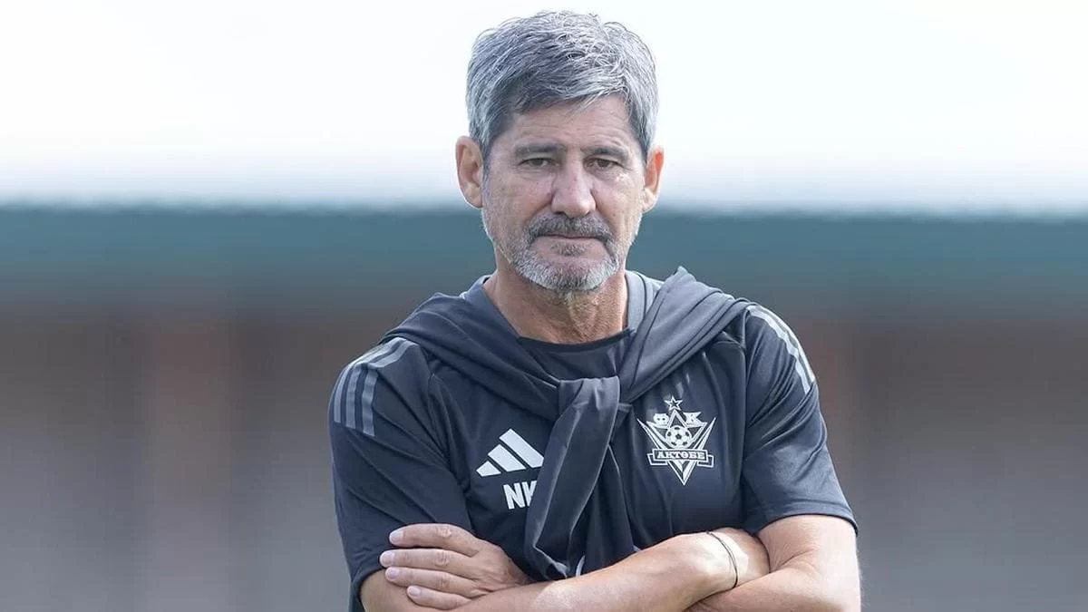 «Ақтөбенің» бапкері ҚПЛ-де өзге клубты тізгіндейді