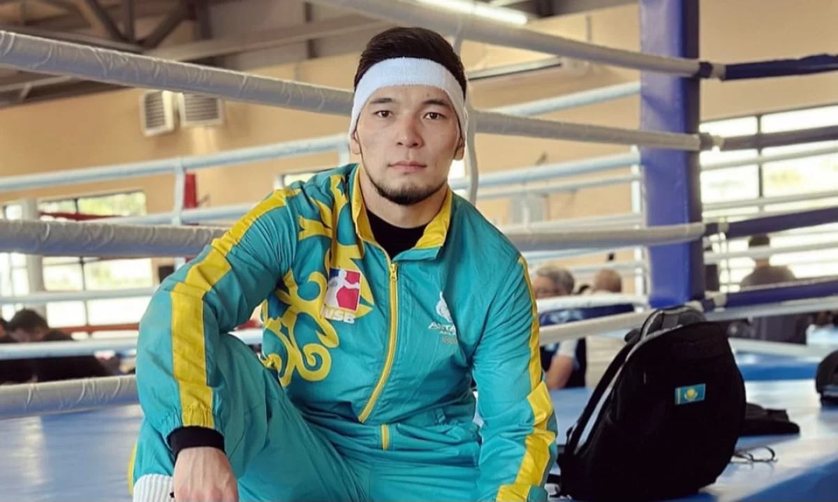 Нұрбек Оралбай спаррингте Еркебұлан Тоқтарды "өшіріп" тастады (ВИДЕО)