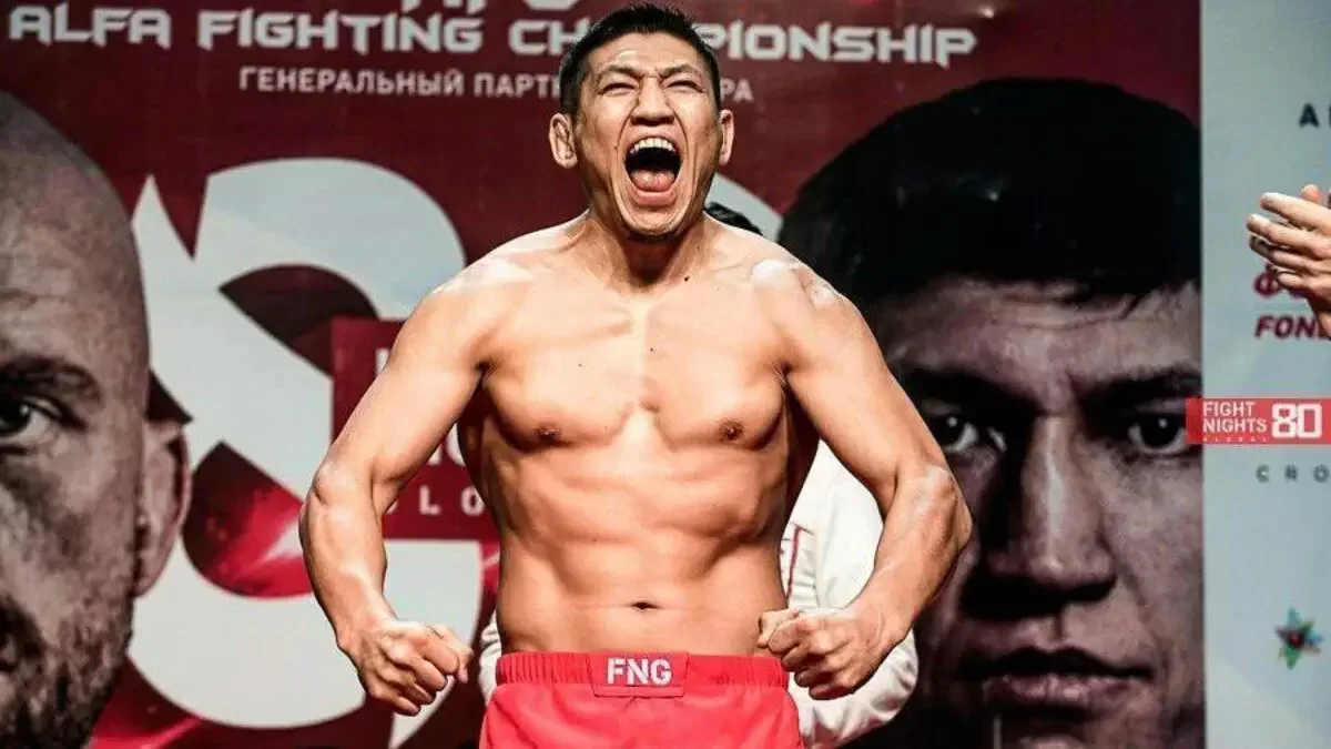 Қуат Хамитов Мәскеудегі ACBJJ20 турнирінде жұдырықтасты (ВИДЕО)