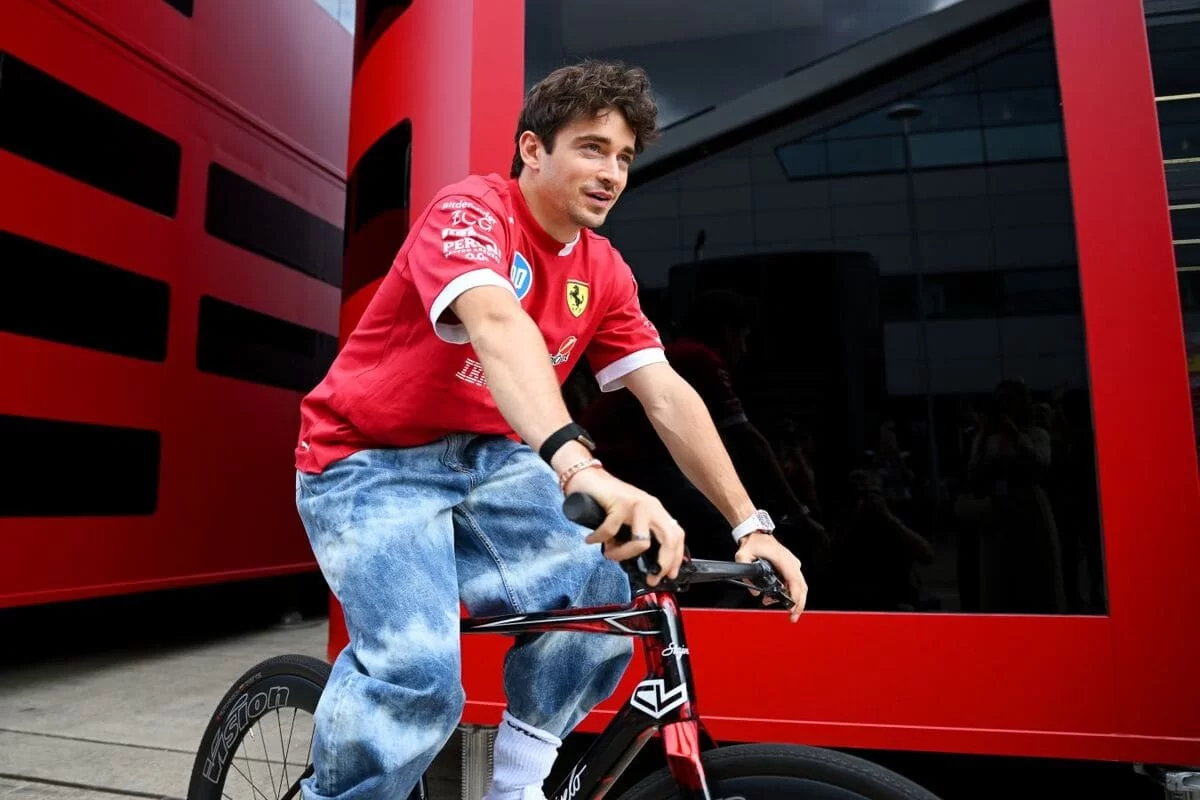 Леклер Ландо Норристің чемпиондығын «әдемі оқиға» деп атады