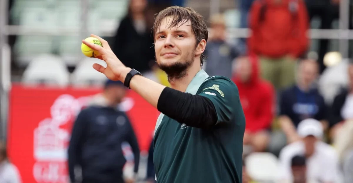 Қазақстанның бірінші ракеткасы ұлттық құрамадағы жалақы туралы айтты