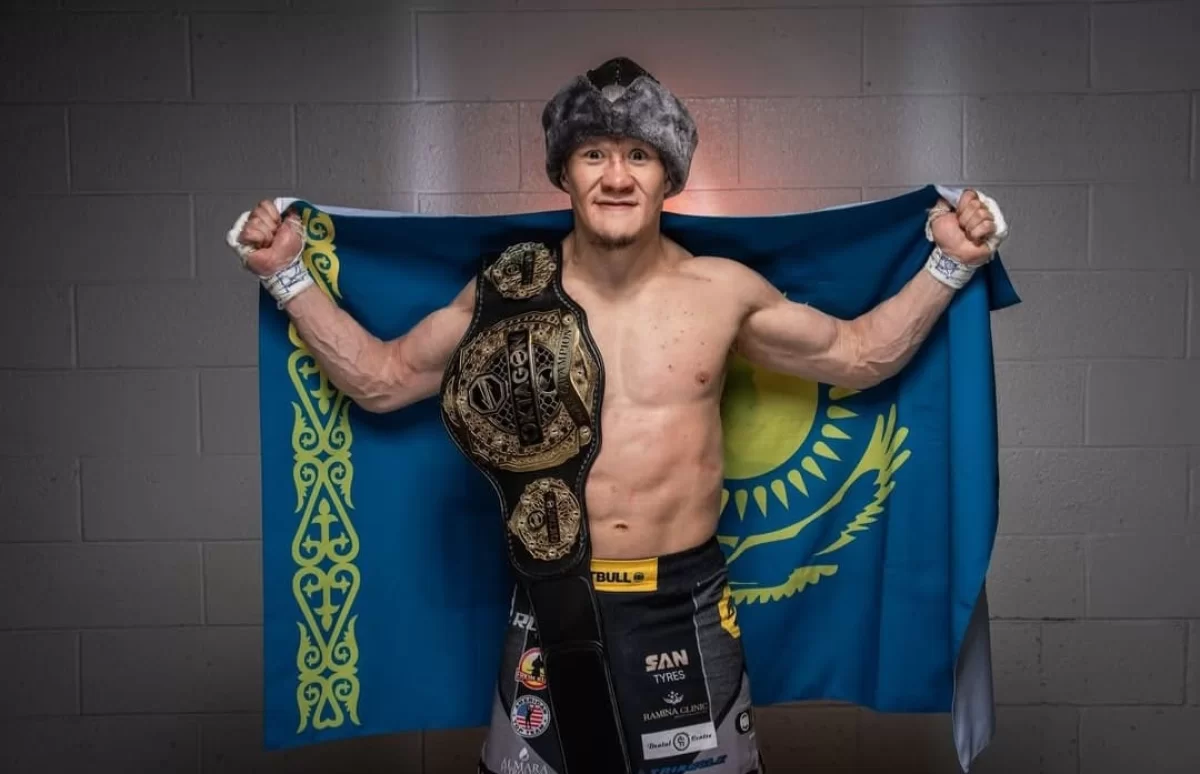 "Біздің тарихты біледі": Еуропалық жанкүйер Жұмағұловқа ерекше сыйлық жасады