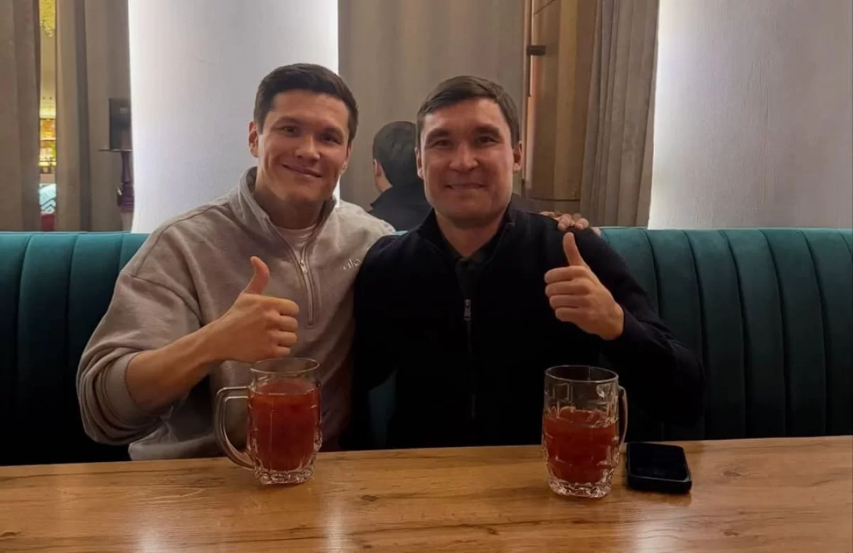 "Адамдар ақымақ": Данияр Елеусінов Сәпиевке қатысты дауды түсіндірді