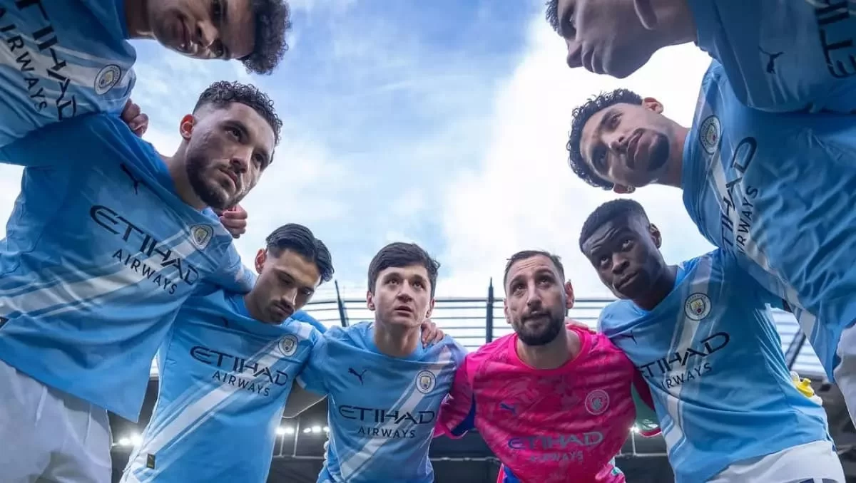 "Манчестер Сити" тағы бір өзбекстандық талантты таныстырды (ВИДЕО)