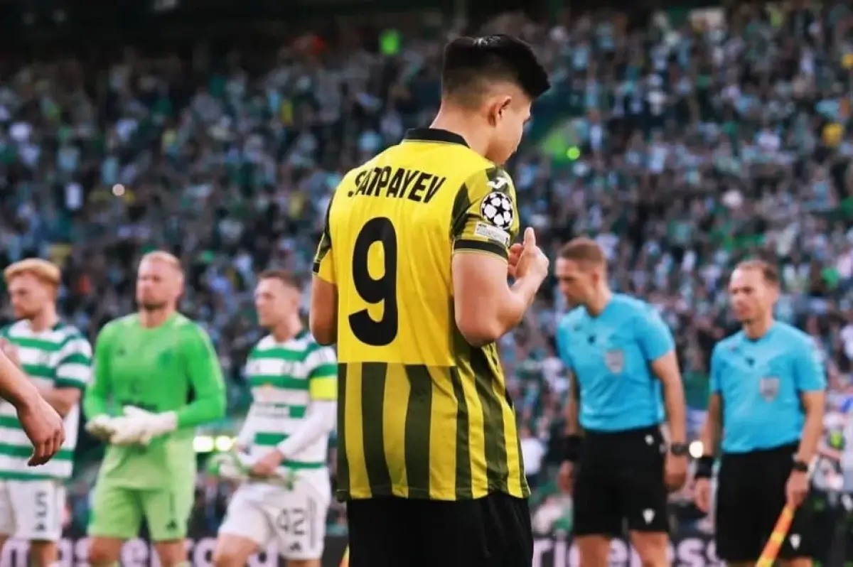 Дастан Сәтпаевтың "Челсиде" қандай нөмірмен ойнайтыны белгілі болды