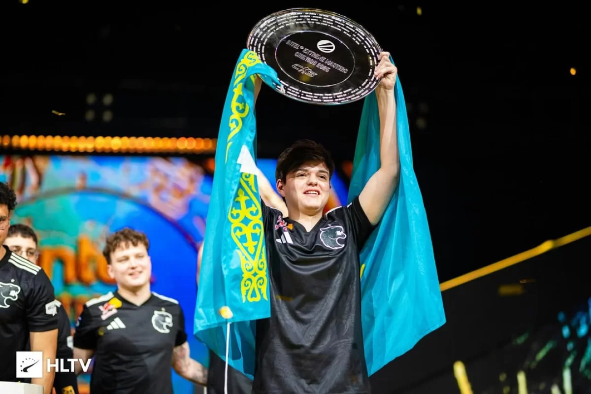 "Ауырып жүрмін": Мolodoy NAVI-ді жеңгеннен кейін сырқаты туралы айтты