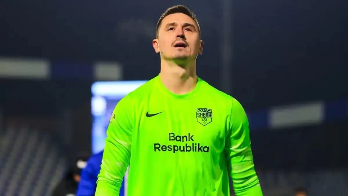 Ұлттық құрама қақпашысы әзербайжандықтарды тәнті етті (ВИДЕО)