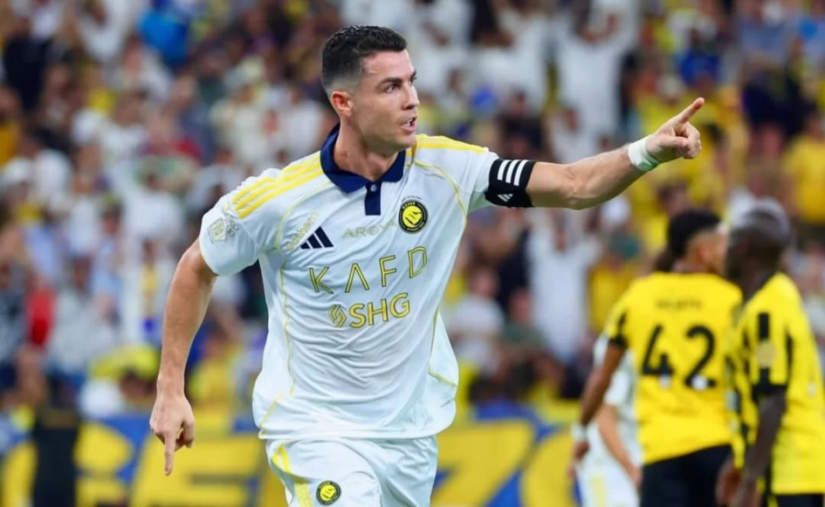 Роналду "Әл-Насрға" оралды (ФОТО)