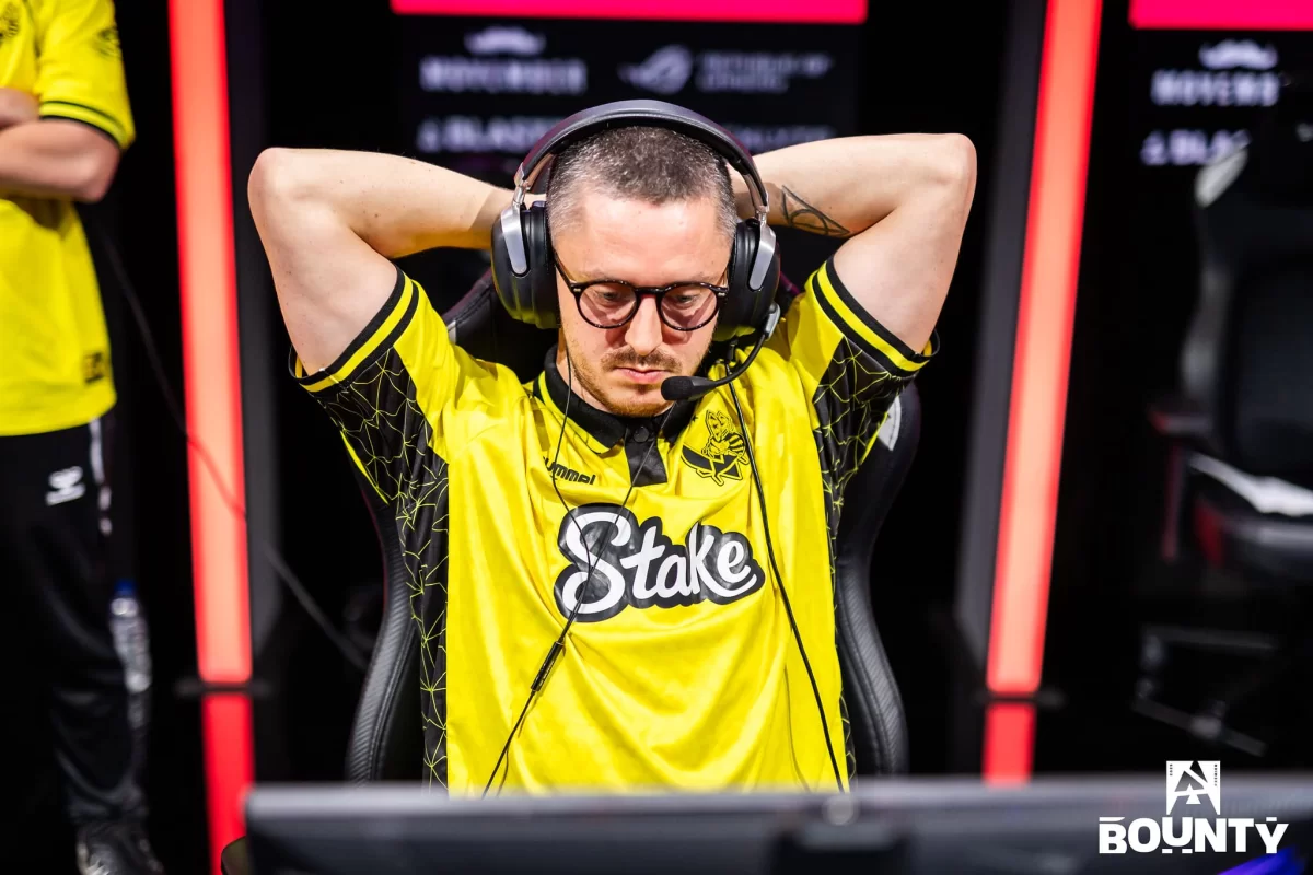 "Мені жайыма қалдырыңдар." apEX күтпеген мәлімдеме жасады