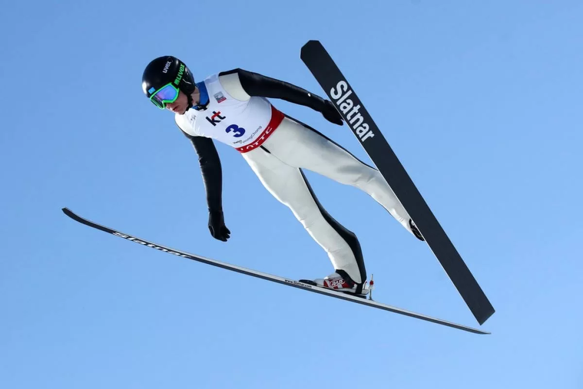 Жеңіске жетудің амалы! Спортшылар жыныс мүшесін үлкейтті деген күдікке ілікті