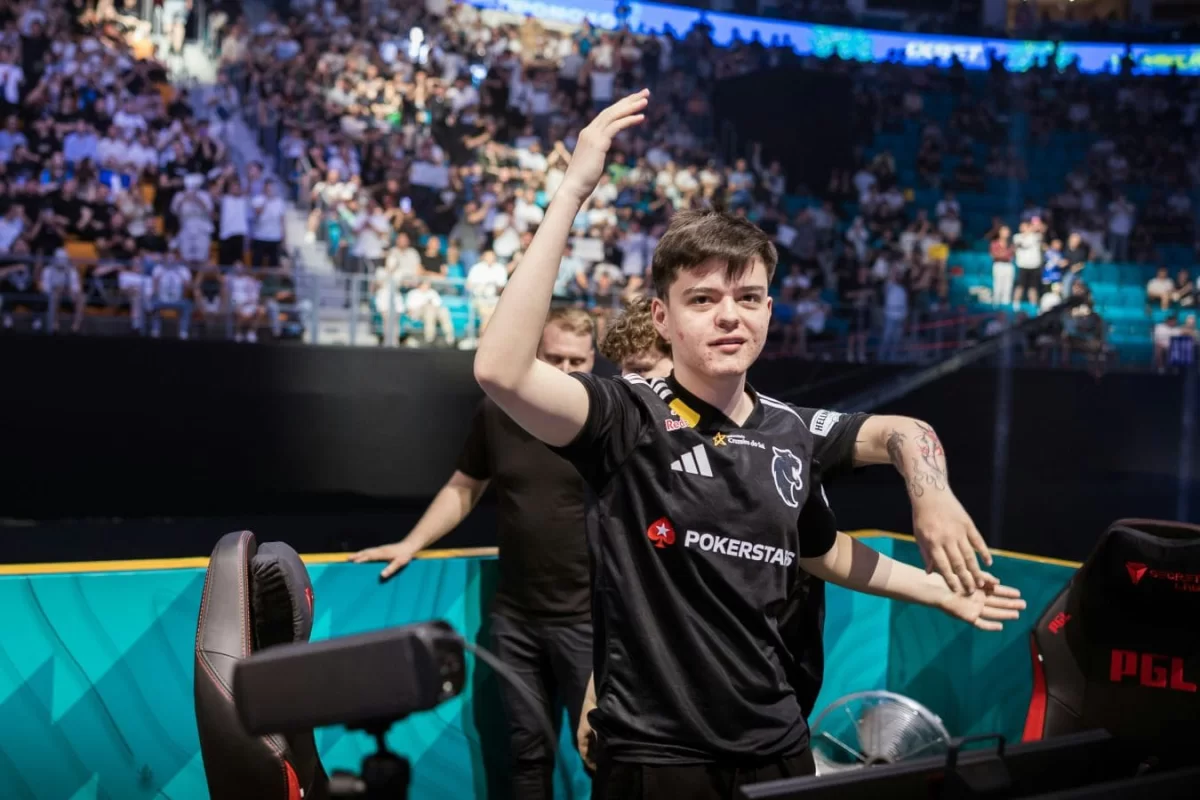 Molodoy бастаған FURIA IEM Krakow 2026 турнирінің гранд-финалына шықты