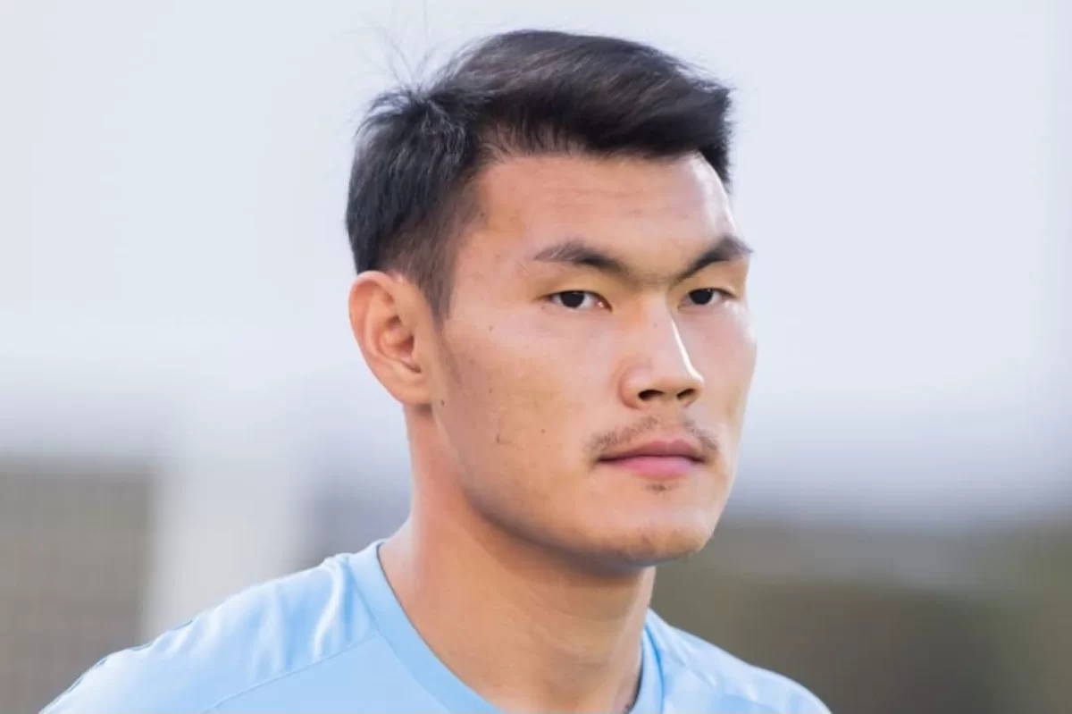 "Мені мазақ қылатын…" — Нұралы Әліп Ресейдегі ең қиын сәтін ашып айтты