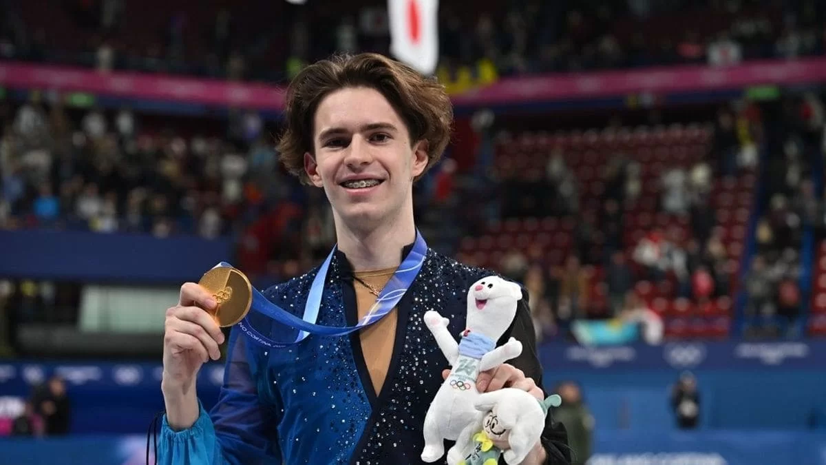 Михаил Шайдоров Олимпиадаға дейін ай сайын қанша алған?