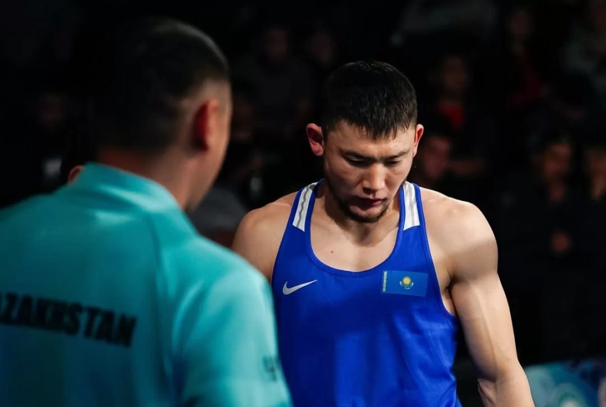 Қазақстан чемпионы "кіші әлем чемпионатында" жеңісті жұлып алды (ВИДЕО)