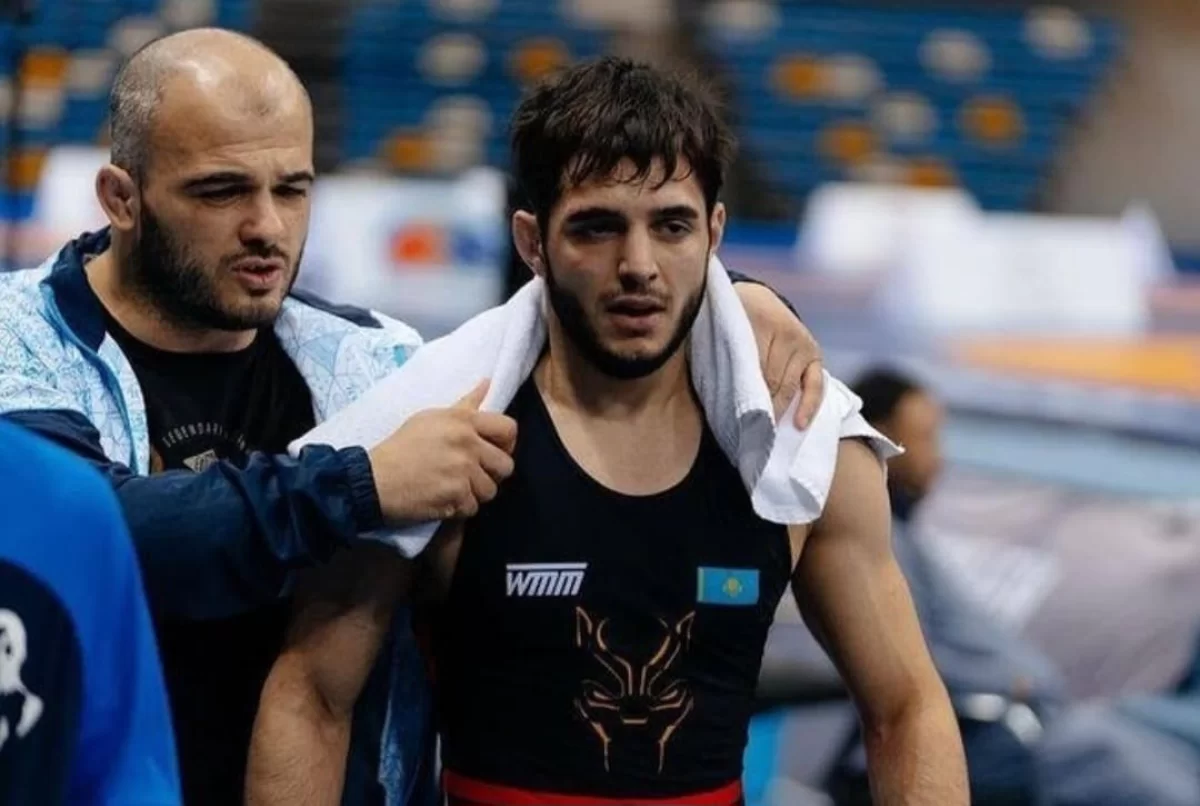 Қазақстандық балуан Олимпиада жүлдегерін тас-талқан етті