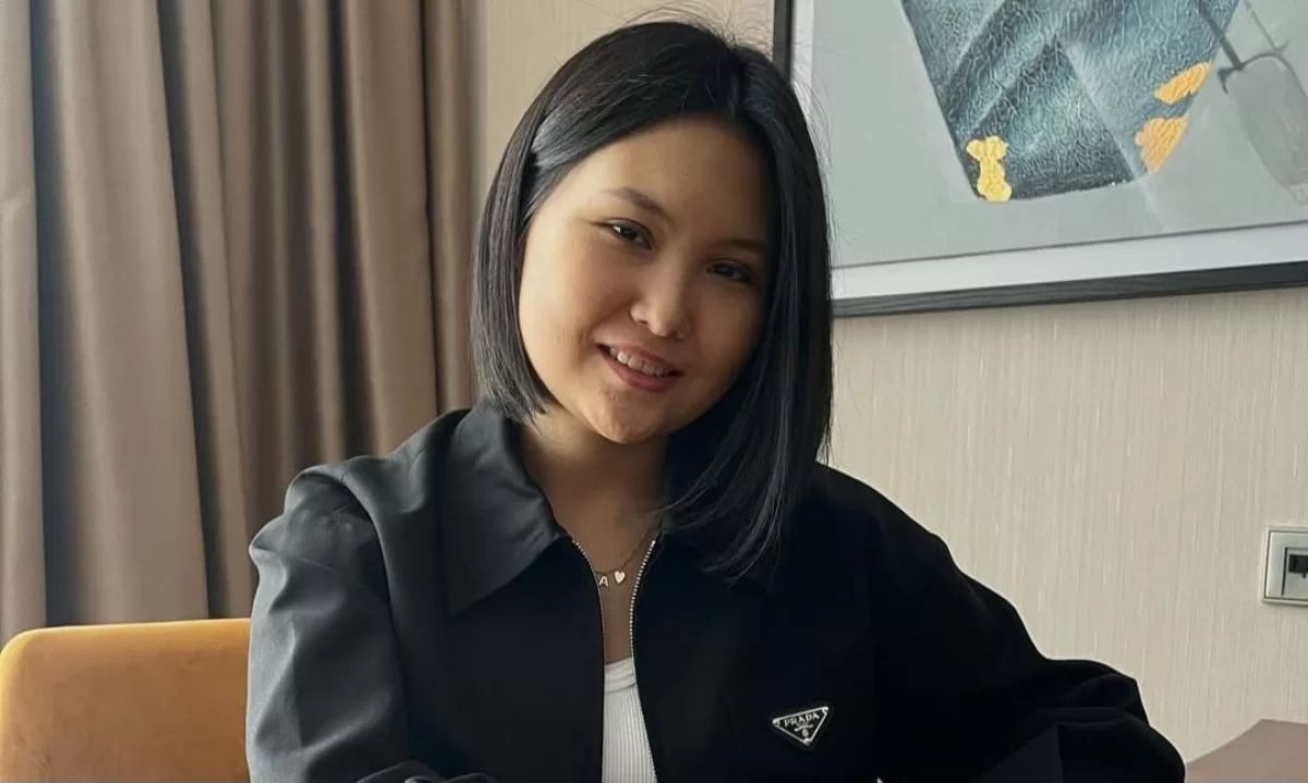 "Қазір араласпаймыз": Бибісара Асаубаева әкесі туралы айтты