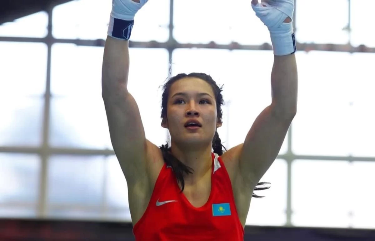 Бокстан әлем чемпионы Қазақстан қоржынына медаль салды (ВИДЕО)