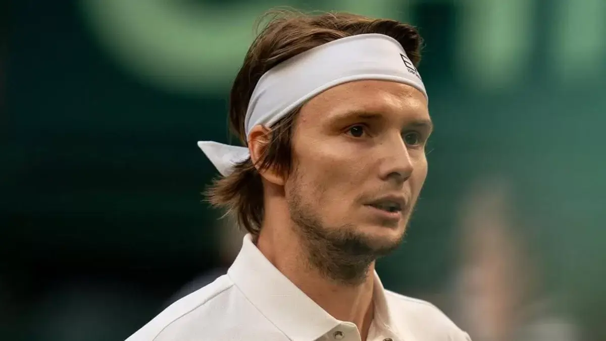 "Өмірдің әр сәтін бағалаңыздар". Дубайдан ұшқан Бублик басынан өткенін бөлісті