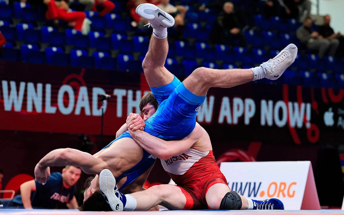 Күрестен Еуропа чемпионының ғажайып әдісі желіні жарды (ВИДЕО)