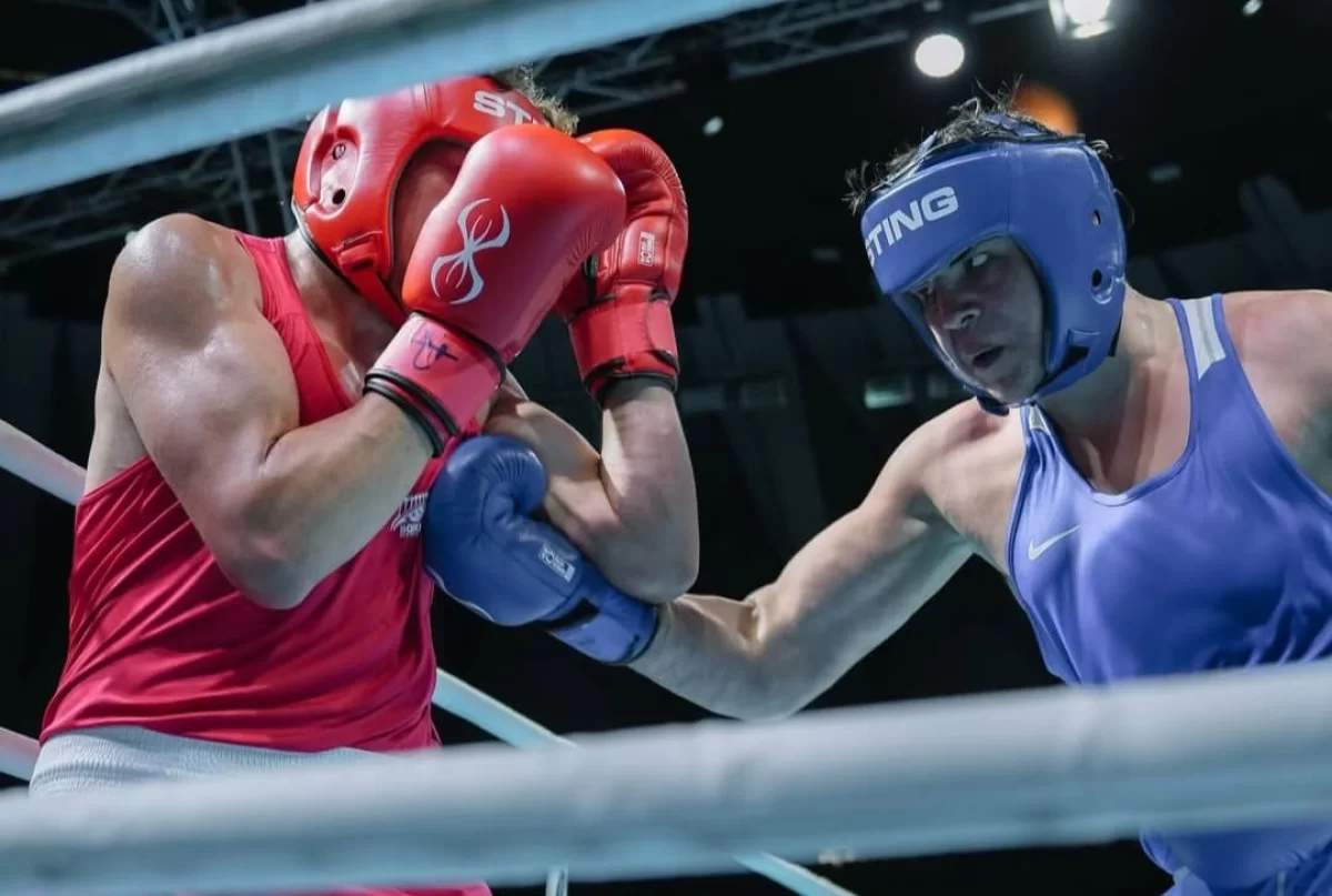 Суперауыр салмақтағы отандасымыз нокаутпен финалға шықты (ВИДЕО)