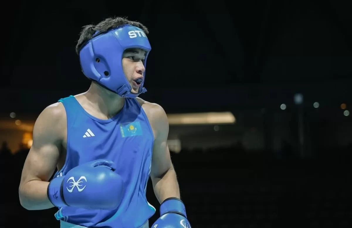 Қазақ боксшысы Бангкокты дүр сілкіндірді: өзбекстандық нокдауннан кейін ес жия алмады (ВИДЕО)