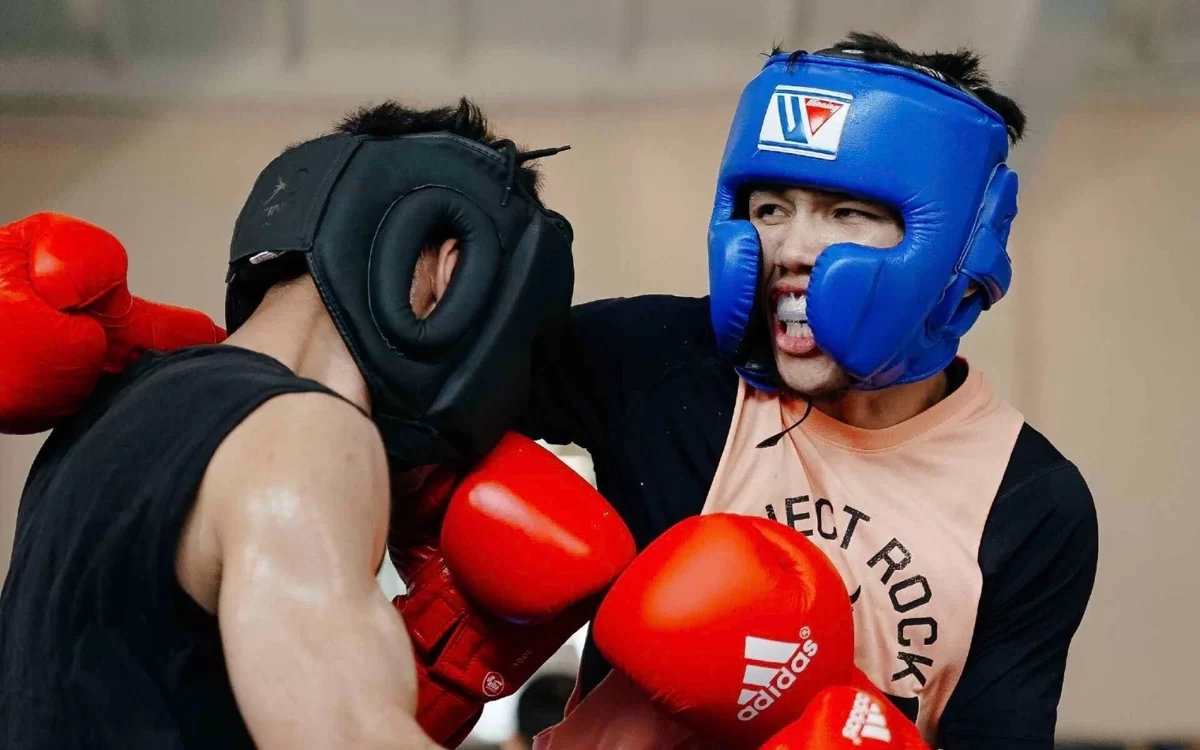 Қазақстандық боксшылар Өзбекстан құрамасымен жаттығу жиынын бастады