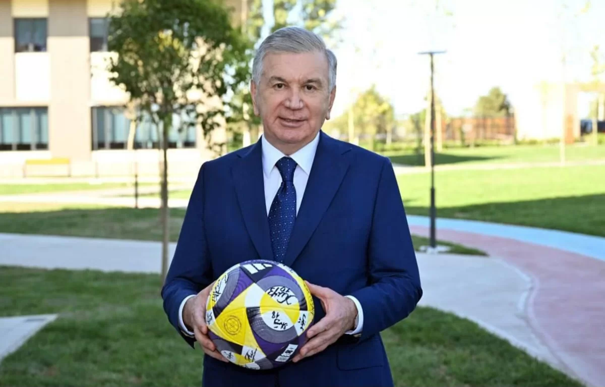 Өзбекстан президенті футбол клубтарына миллиардтар жұмсайды