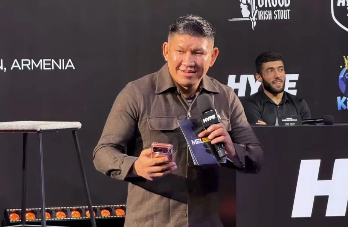 Қуат Хамитов Тони Фергюсонмен төбелескісі келеді