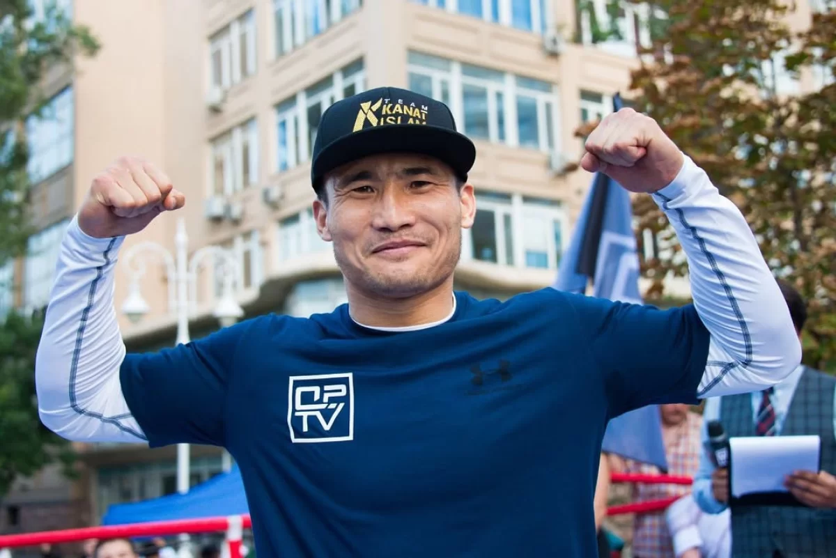 Жаңа лауазымға тағайындалған Қанат Ислам жанкүйерлеріне үн қатты (ВИДЕО)