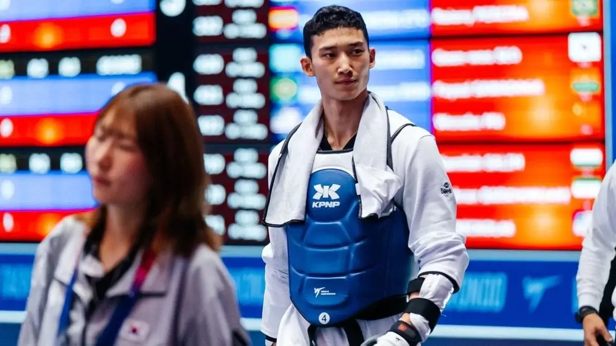 Қазақ таэквондошы Түркияда "алтын" жеңіп алды (ВИДЕО)