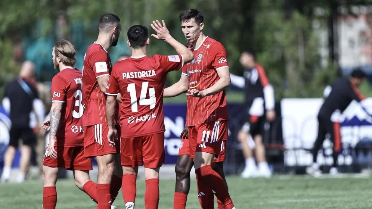 Қазақстан кубогына таласта "Ақтөбе" мен "Каспий" қарсыластарын шаң қаптырды