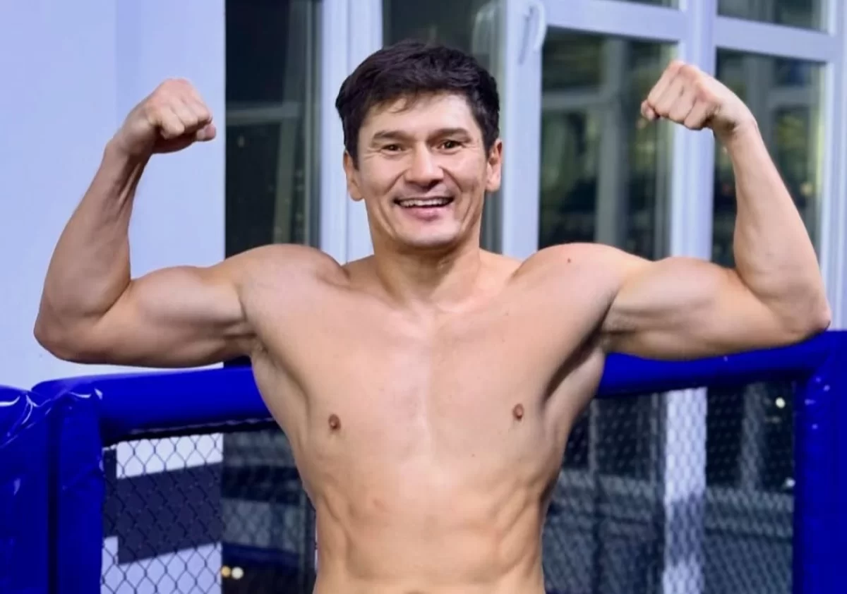 "Өзімізге өзіміз жау болып барамыз" — Мұхит Амантаев Төреханды қорғап шықты