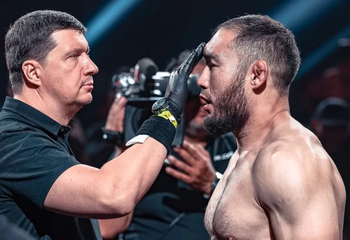 Қазақ UFC файтерін жеңді (ВИДЕО)