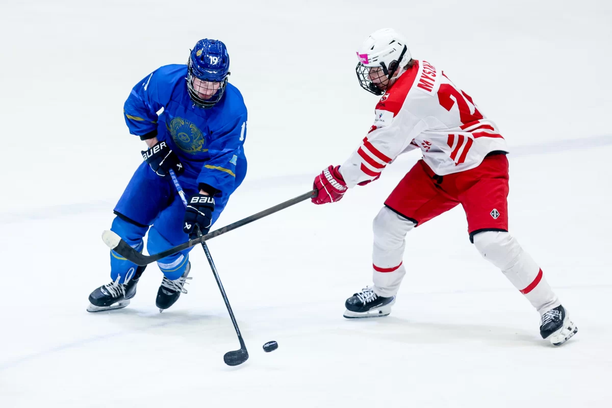 Қазақстан құрамасы Польшаны ірі есеппен жеңді