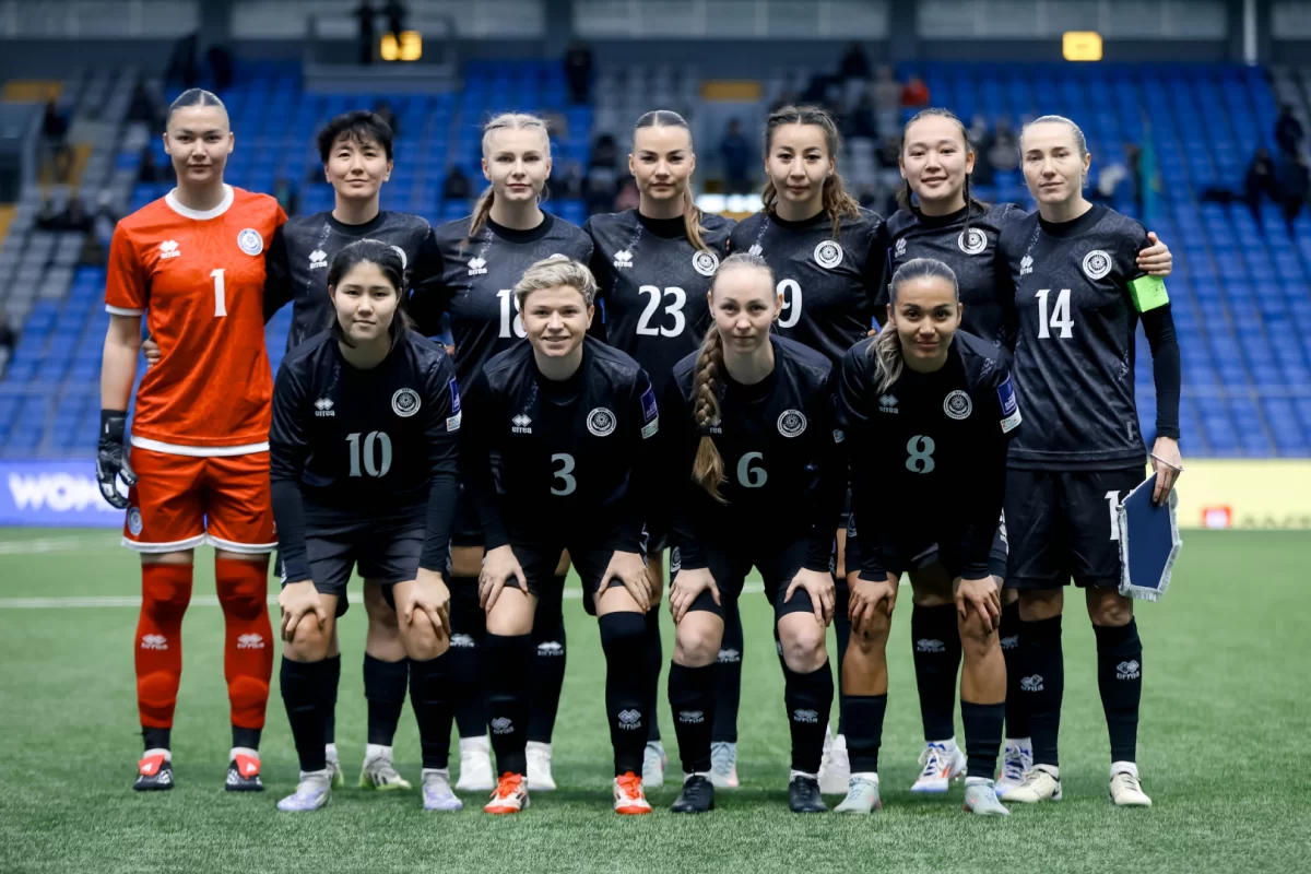 Әйелдер құрамасы рейтингте 16 орынға көтерілді